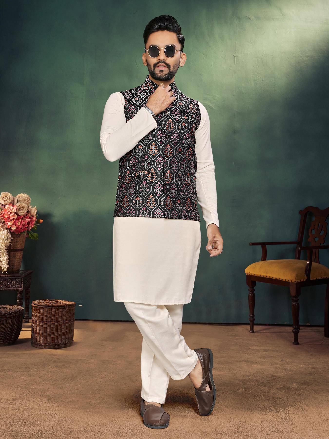 MOH MAYA 2 Men Koti Kurta Pajama manufacturers in Hyderabad
